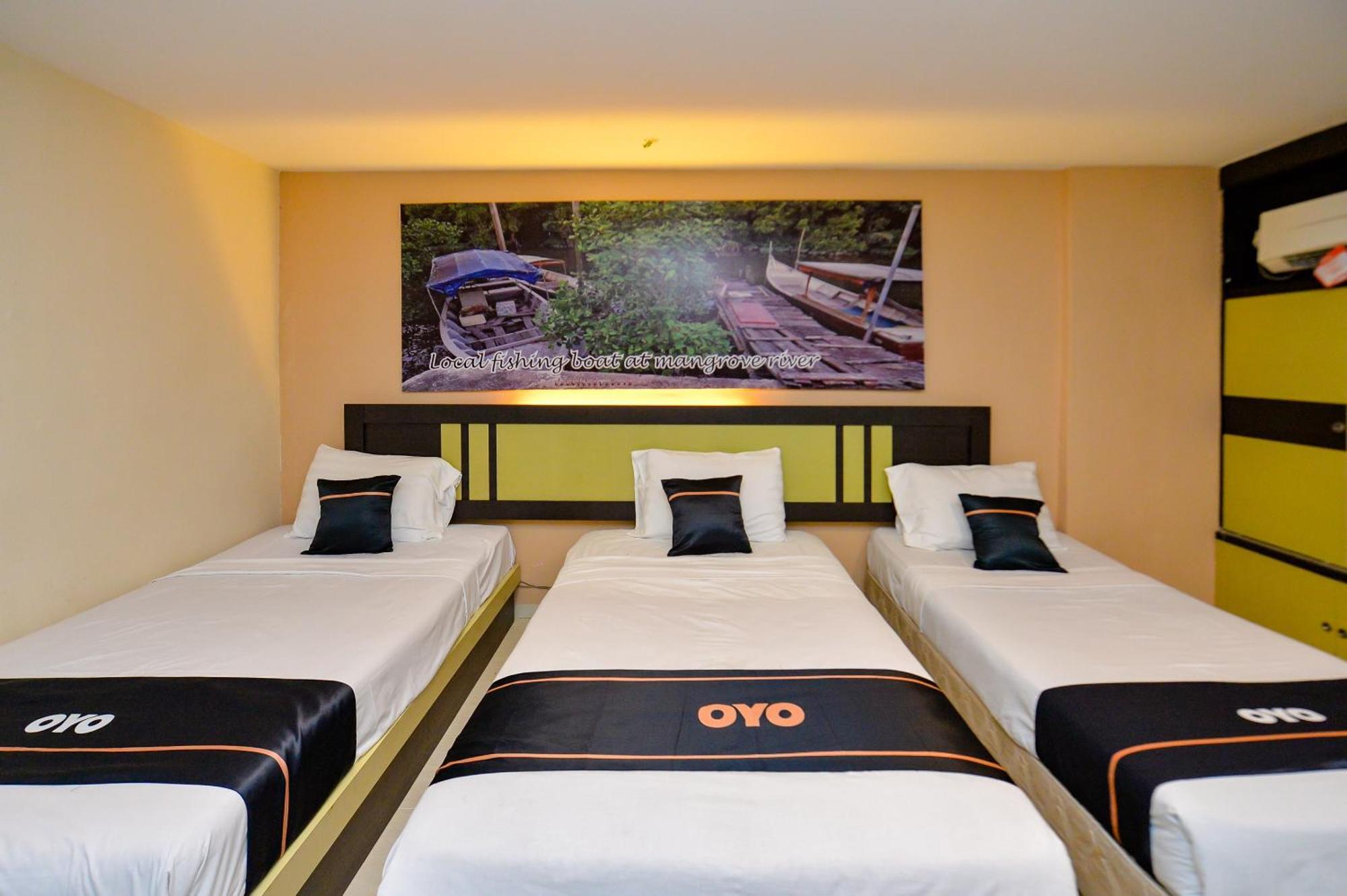 Oyo 2487 Sampurna Jaya Hotel Танджунгпинанг Экстерьер фото